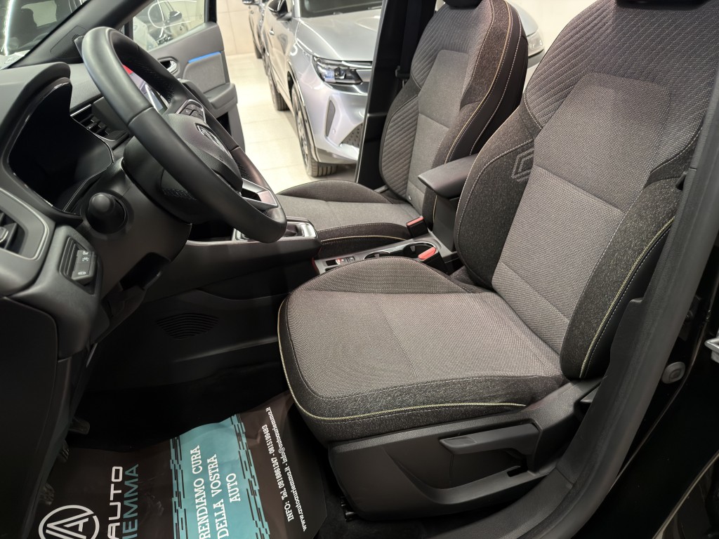 RENAULT CAPTUR 1000 TCE TECHNO UNICOPROPRIETARIO